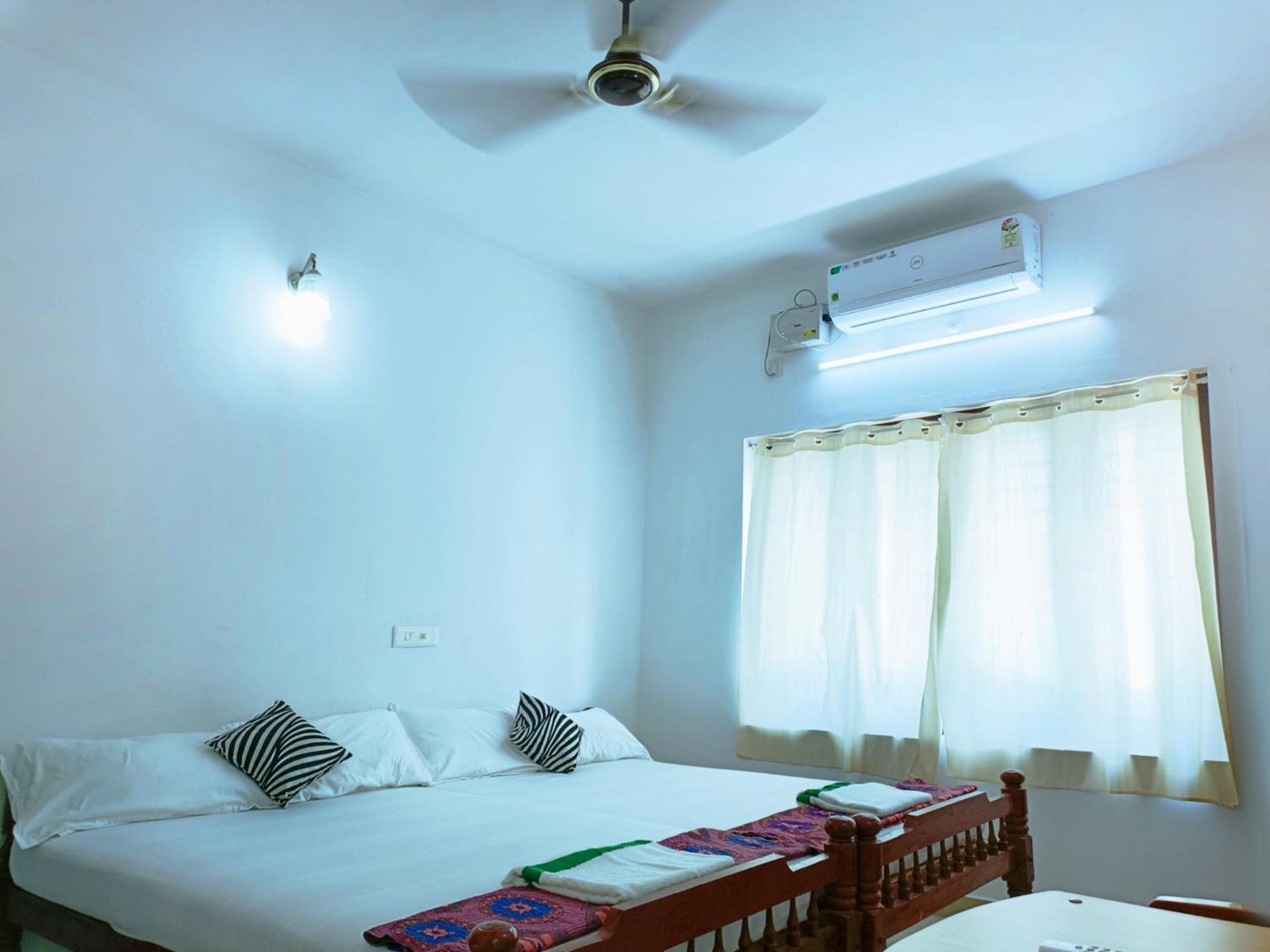 Alma Homestay *